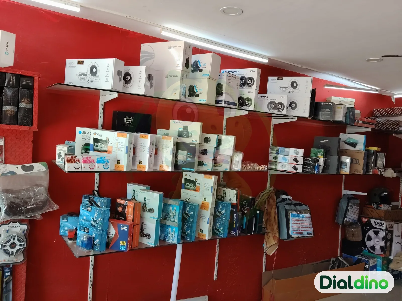 Car Velocity Decors, speakers and accessories