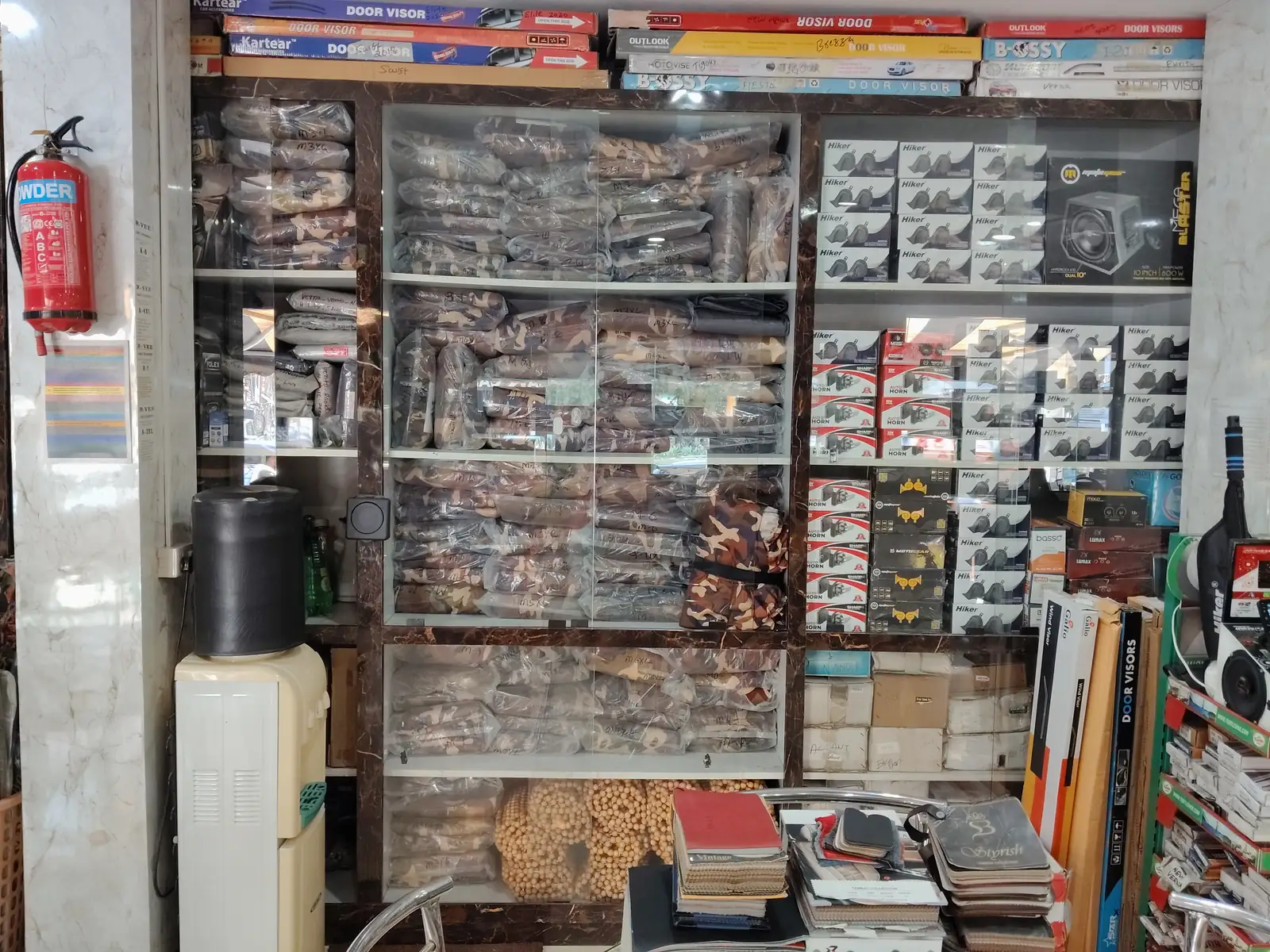 Carz Infinite Car Accessories, inside the shop, photo 2