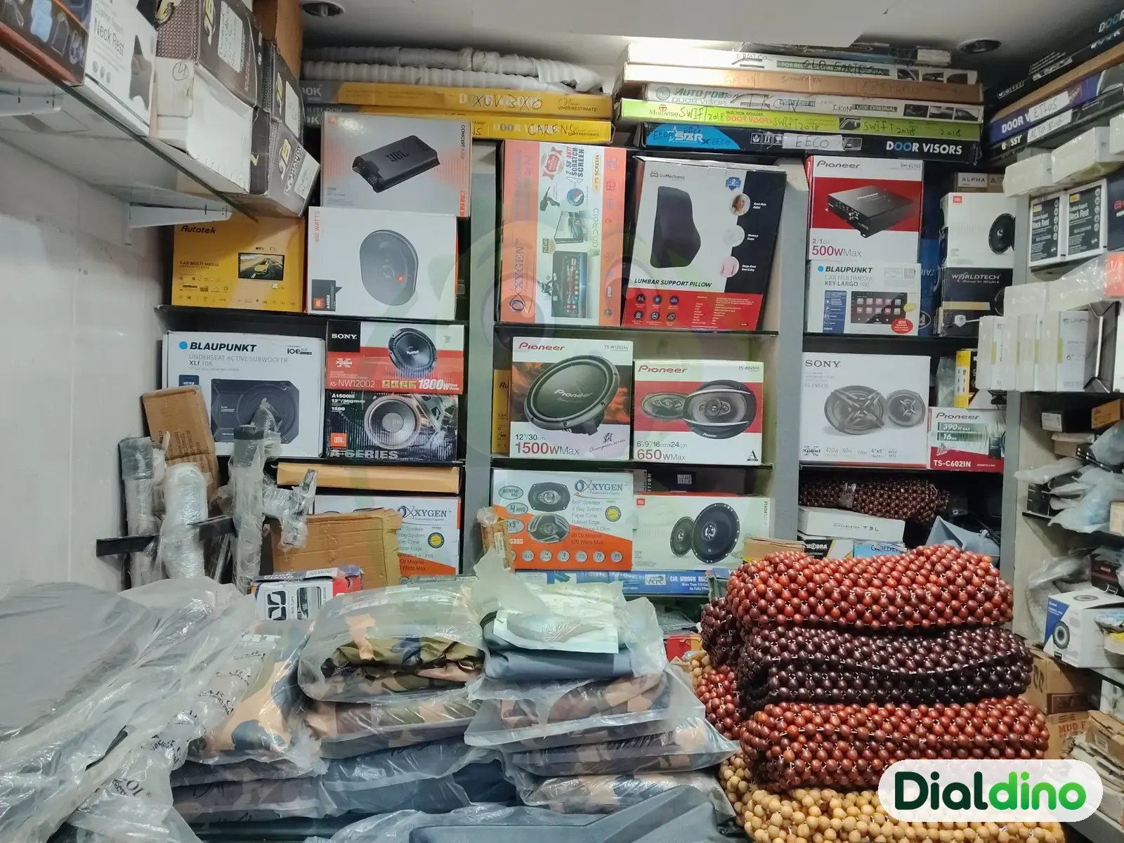 New Car Track Car Decors, speakers and amplifiers