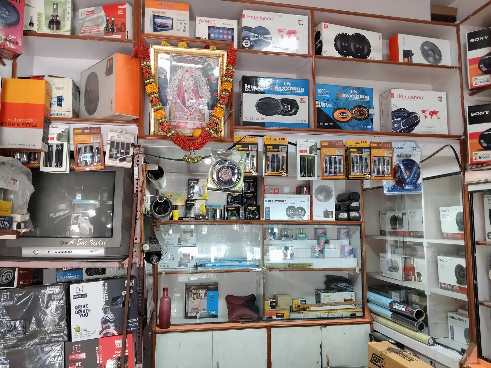 SV Car Decors, inside the shop, photo 1