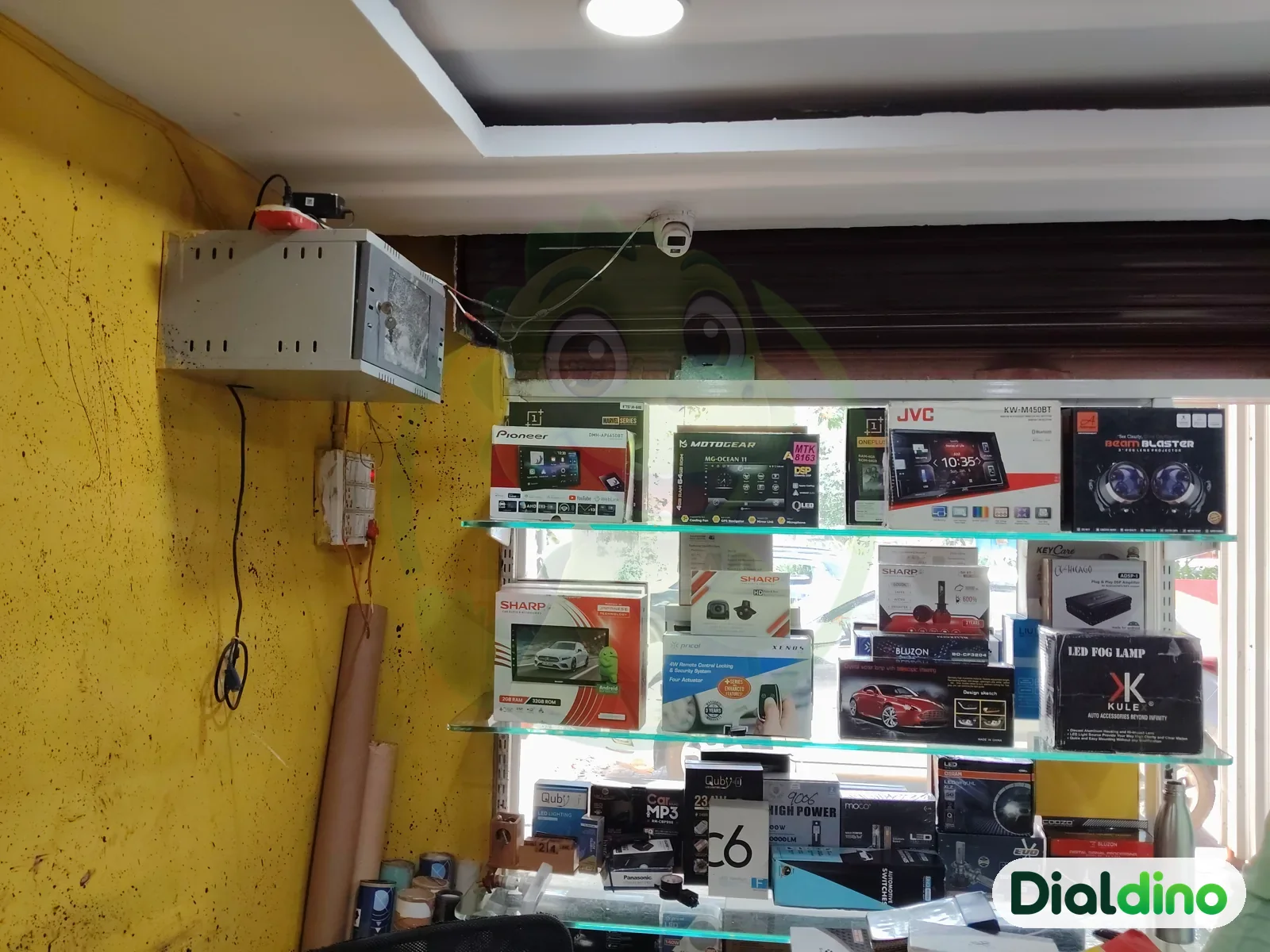 SZ Carz Car Decors, inside the shop, photo 5